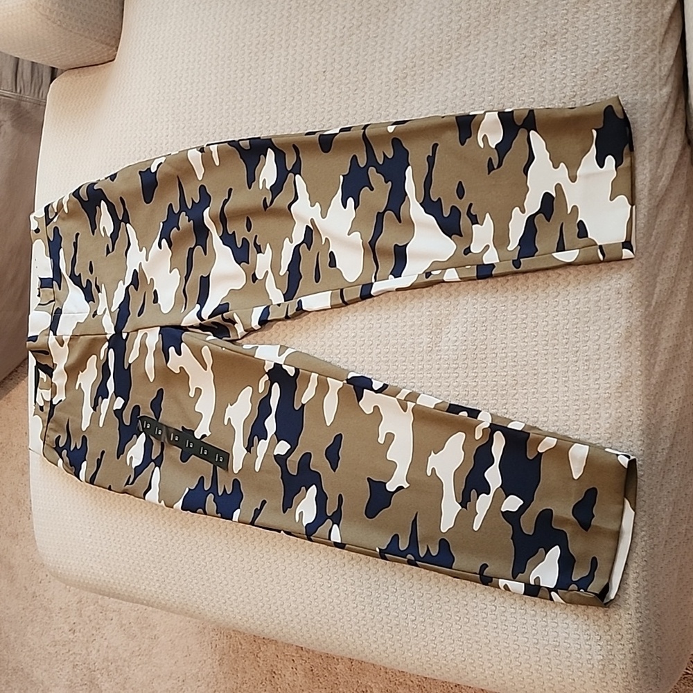 NWT Banana Republic Hayden Camo Pants - Picture 2 of 9